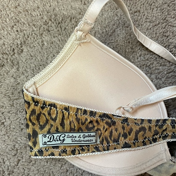 D&G Dolce & Gabbana Signature Leopard Print Bra 34B EUC - Picture 2 of 4